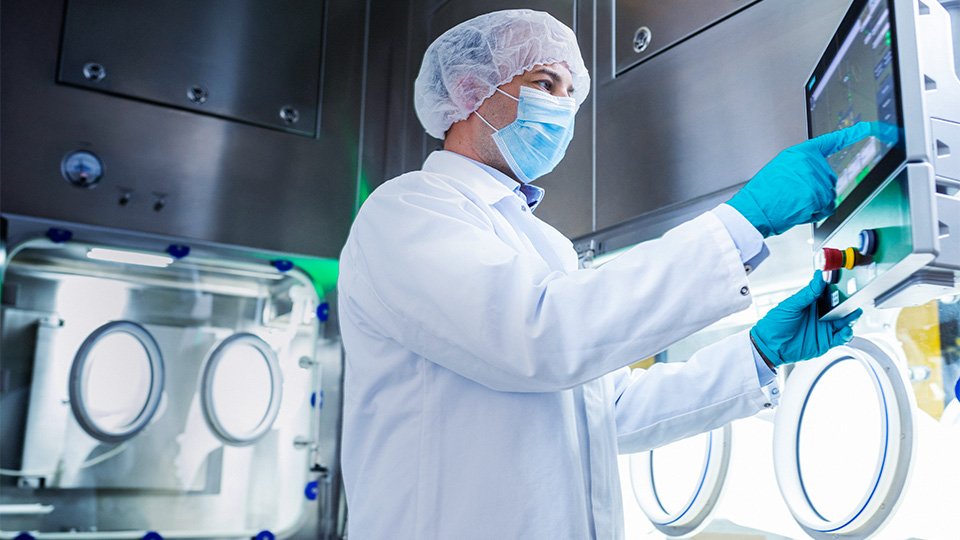 Men working in a laboratory