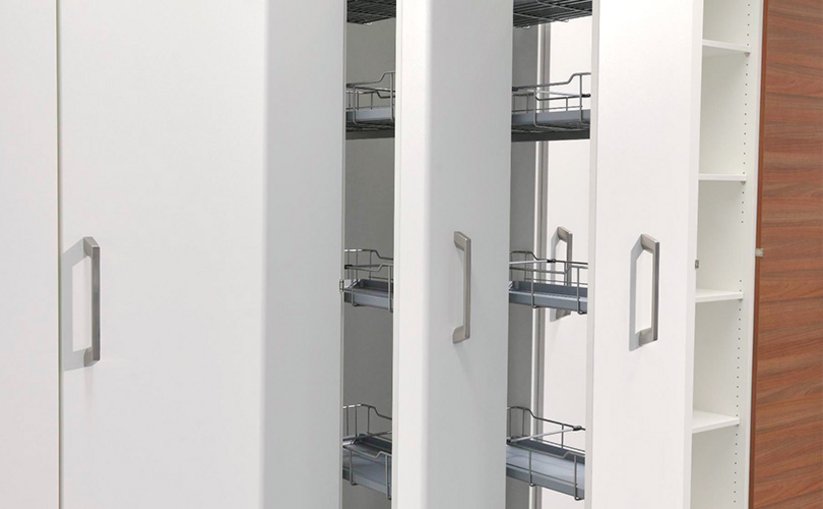 Laboratory cabinets